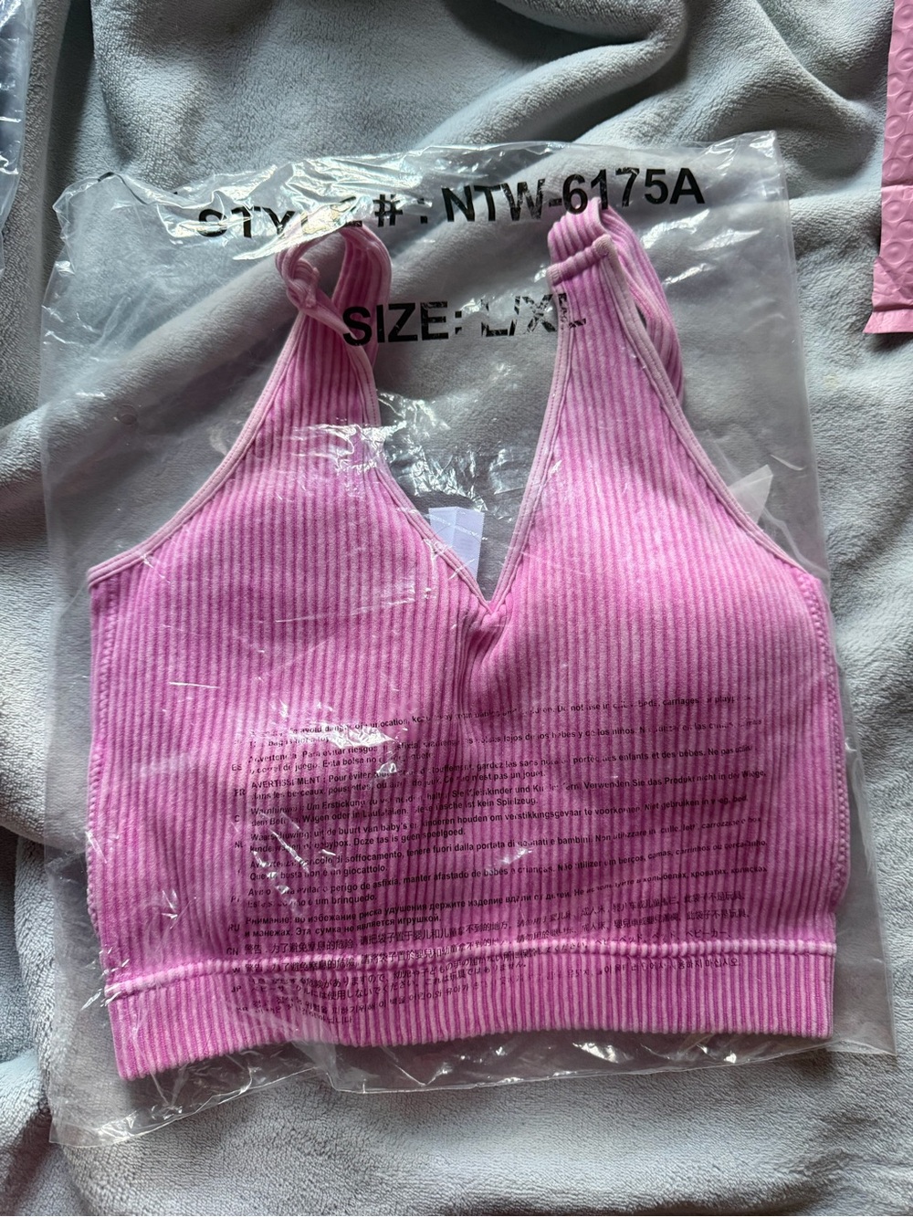 Zenana ribbed V-Neck Pink Crop Tank Top